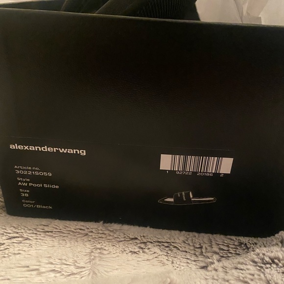 BRAND NEW- received as gift and they are wrong size - Picture 5 of 7